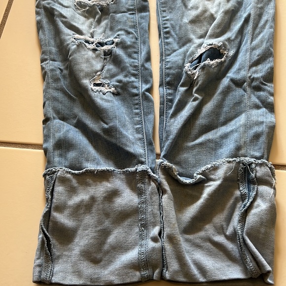 New York and Company Jeans - Picture 3 of 8